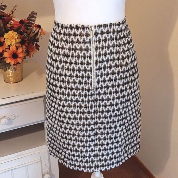 Loft Sparkly Straight Skirt. Holiday, Career - Picture 5 of 10